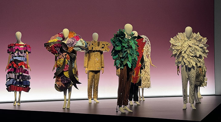 VIKTOR&ROLF - FASHION STATEMENTS Ausstellung in der Kunsthalle München 23.03.–06.10.2024 (ªFoto:Martin Schmitz)